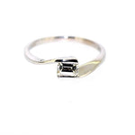 Fehérarany különleges női gyémánt gyűrű - V-Pearl