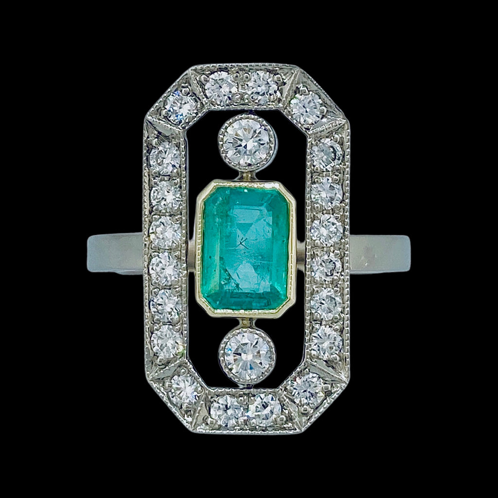 Fehérarany art deco stílusú gyűrű briliánsokkal smaragddal